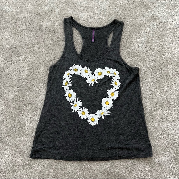 Floral Heart Tank Top - Picture 8 of 8